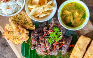 Warung Nia Petitenget Balinese Food and Rendang Cooking Class